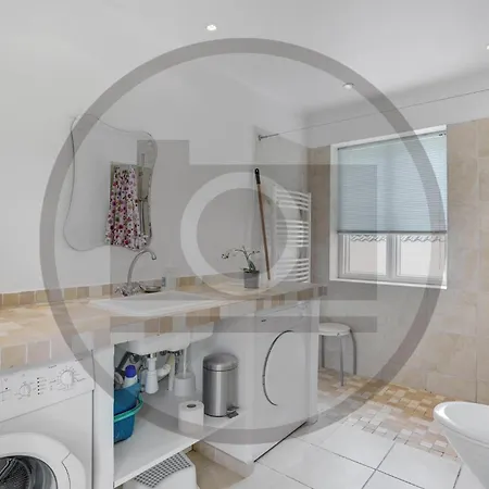 Holiday home Awesome In With Wifi Krusa