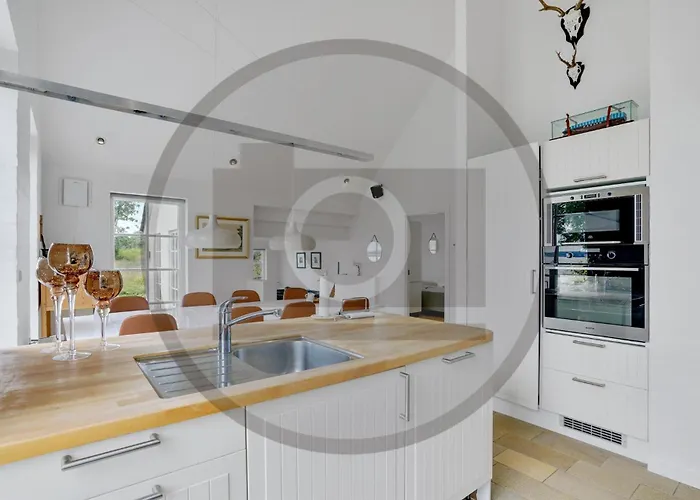 Casa vacanze Awesome In With Wifi Kruså